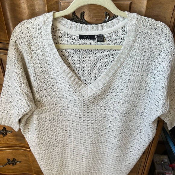 RDI 3/4 sleeve sweater with shimmer - Picture 6 of 7